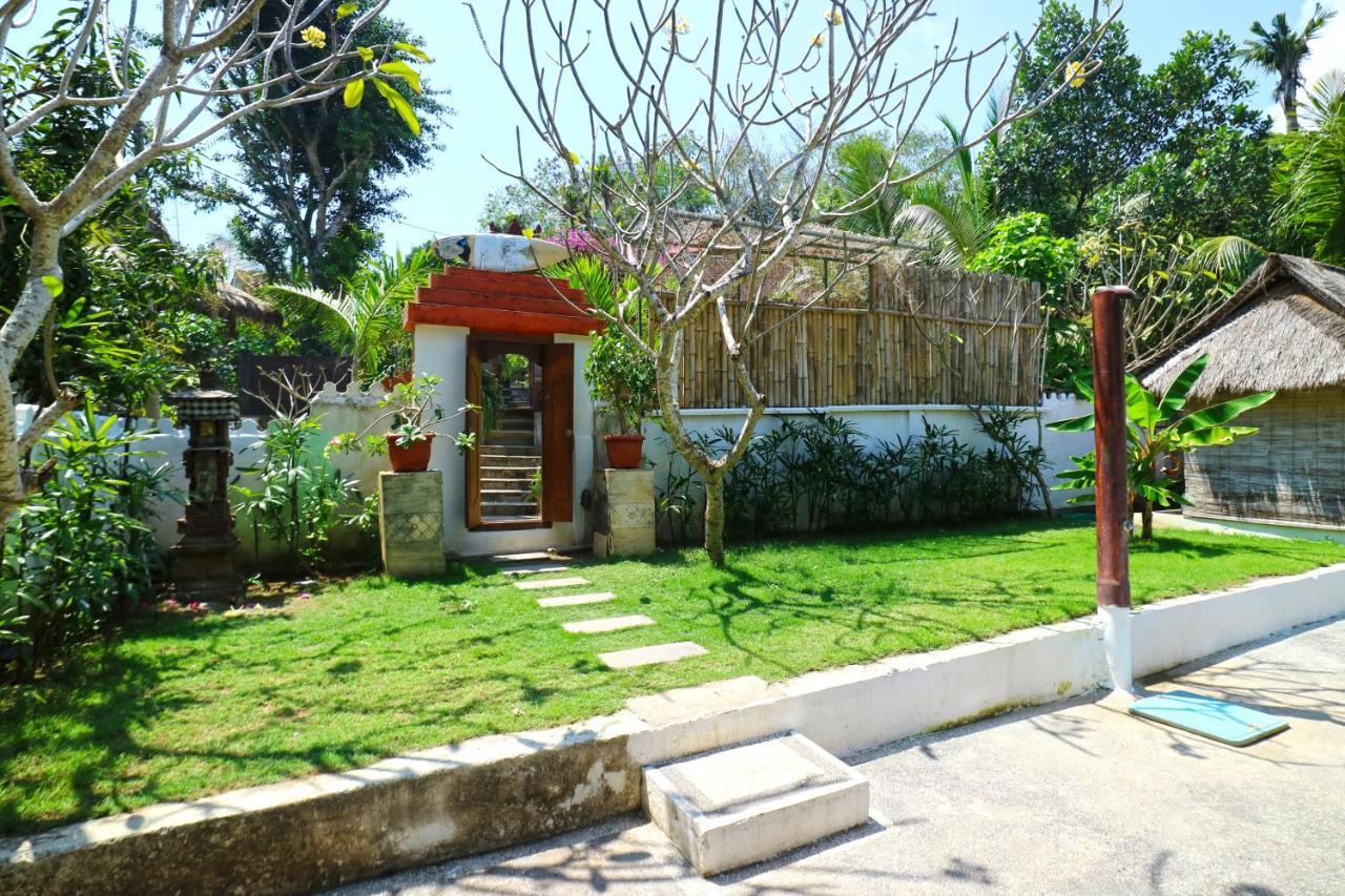 Sunjaya Kubu Guesthouse Lembongan Esterno foto