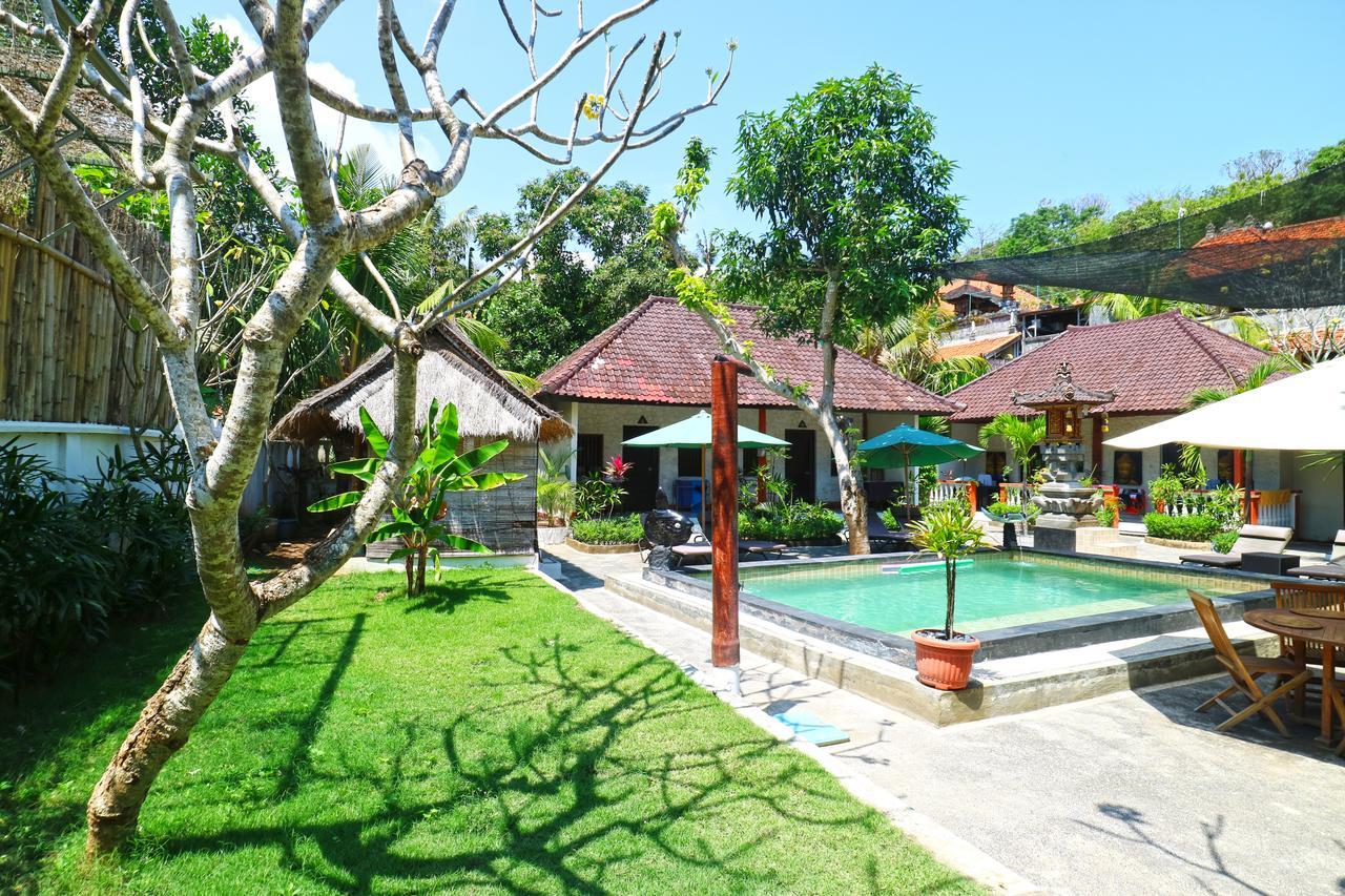Sunjaya Kubu Guesthouse Lembongan Esterno foto