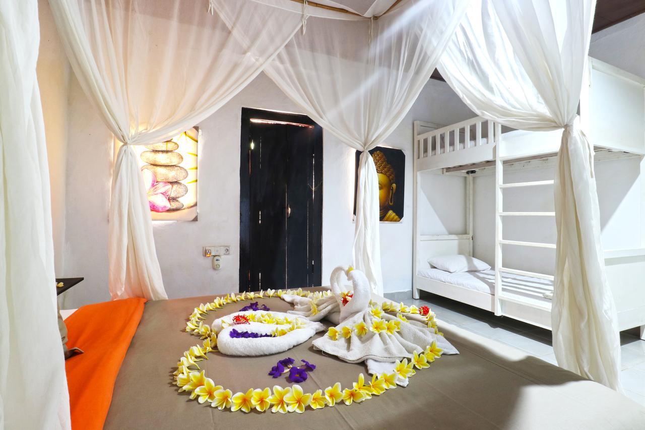 Sunjaya Kubu Guesthouse Lembongan Esterno foto