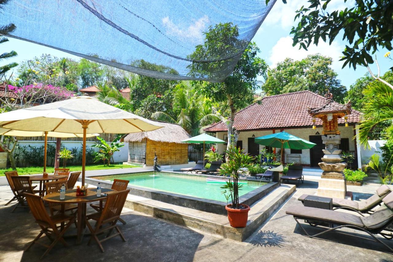 Sunjaya Kubu Guesthouse Lembongan Esterno foto